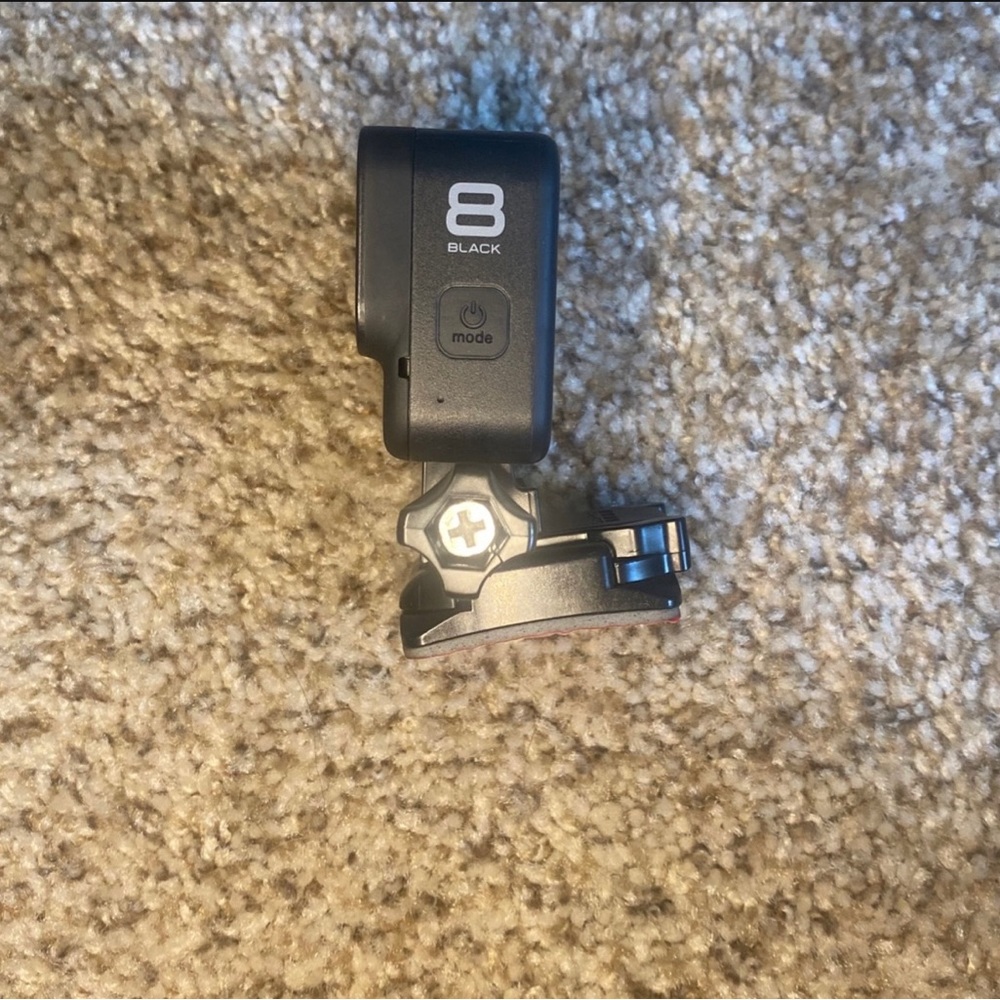 GoPro 8 - Picture 3 of 3